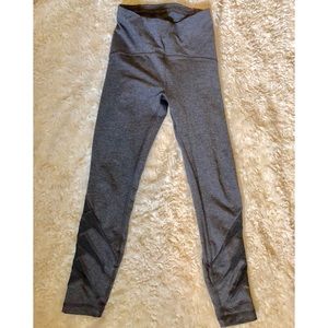 Lululemon motionful 7/8 tight size 4